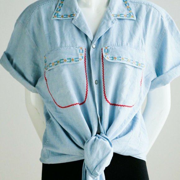 Vintage Liz Wear Light Wash Chambray Top - Picture 8 of 10